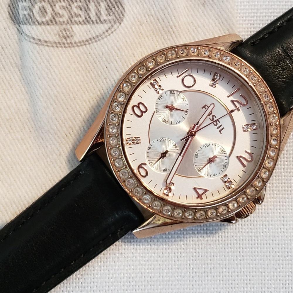 Fossil rose gold and black leather watch